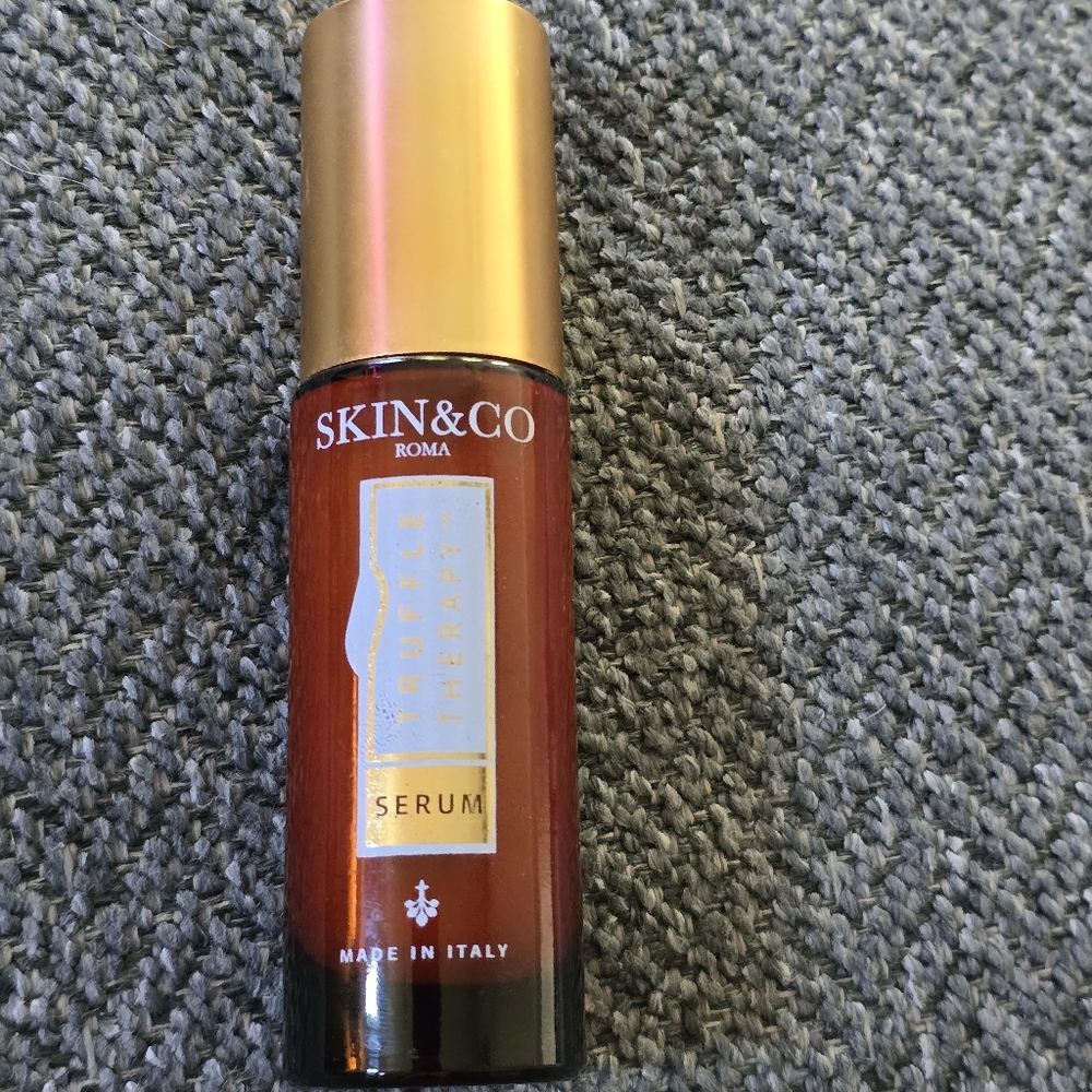 Skin & Co Roma Serum - Gold and Brown Elegance